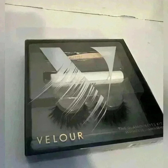 The Glamour Eyes kit - Picture 1 of 4